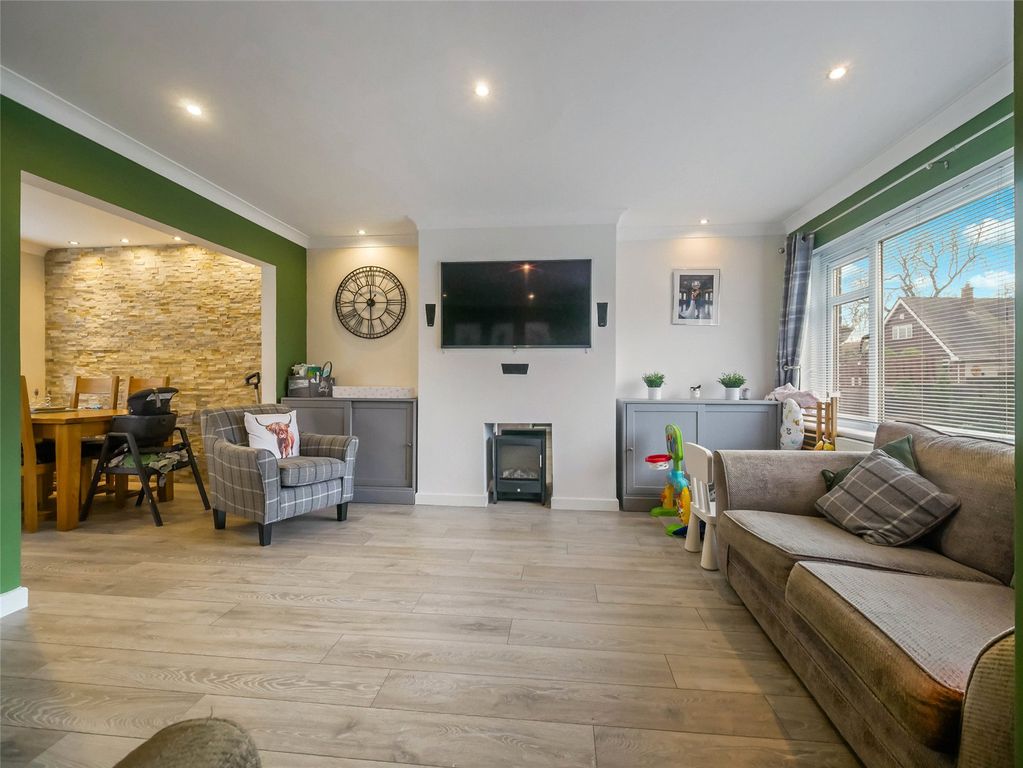 Property photo 3 of 21 Picture No. 05