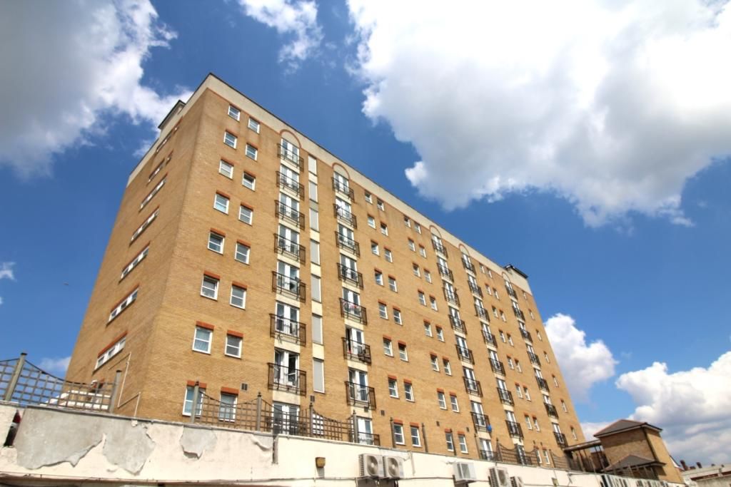 Property photo 1 of 16