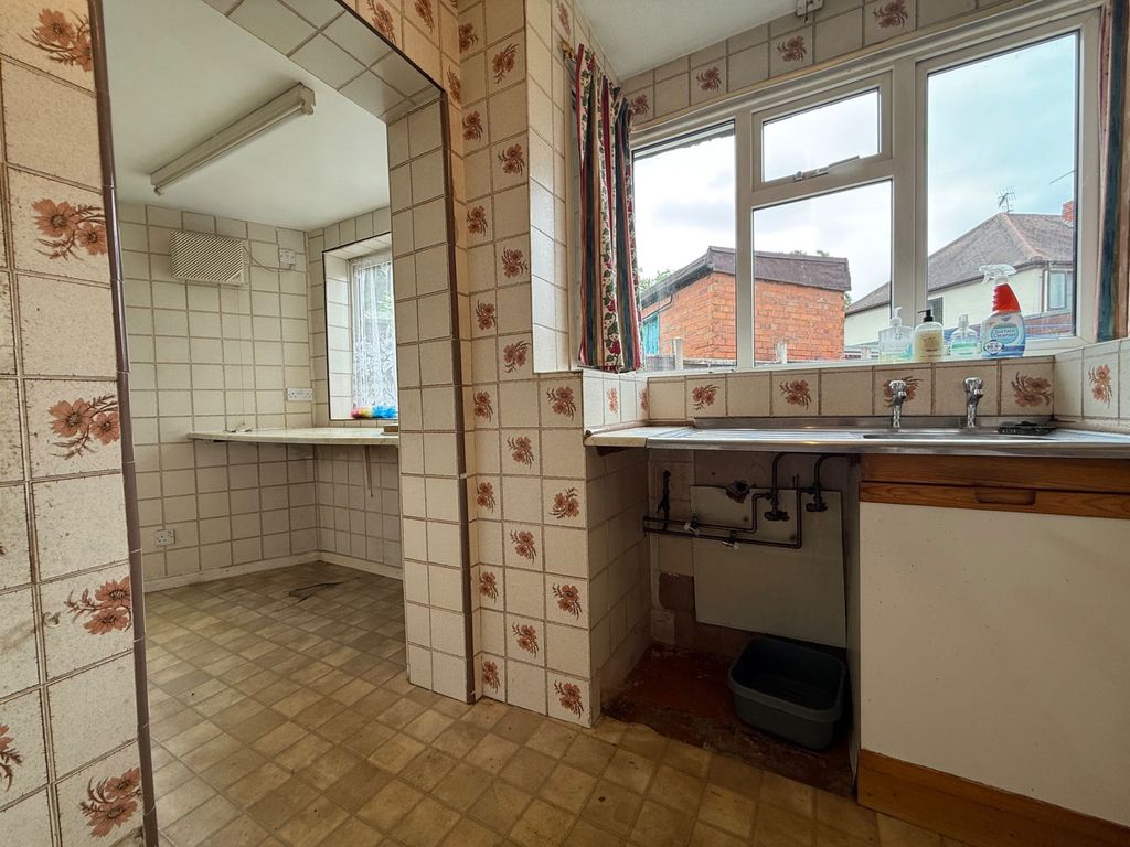 Property photo 3 of 21