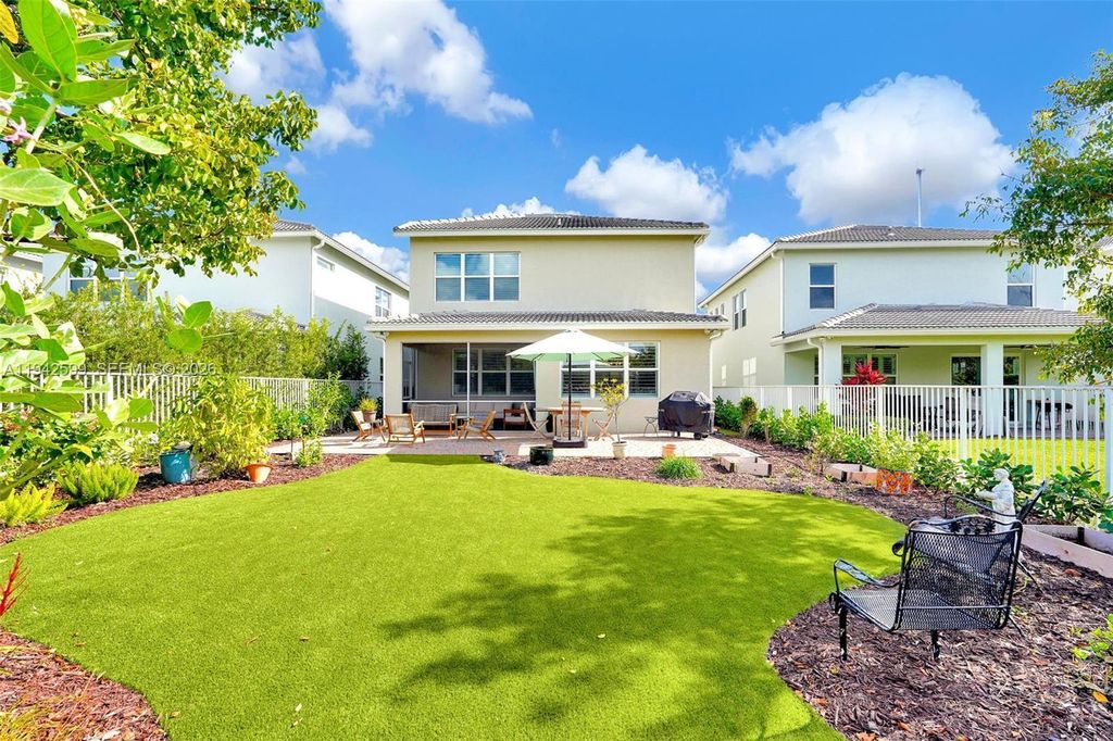 Property photo 2 of 50 <Alttext/>