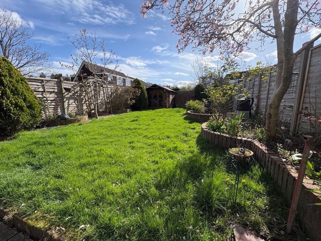 Property photo 3 of 17 Photo 21