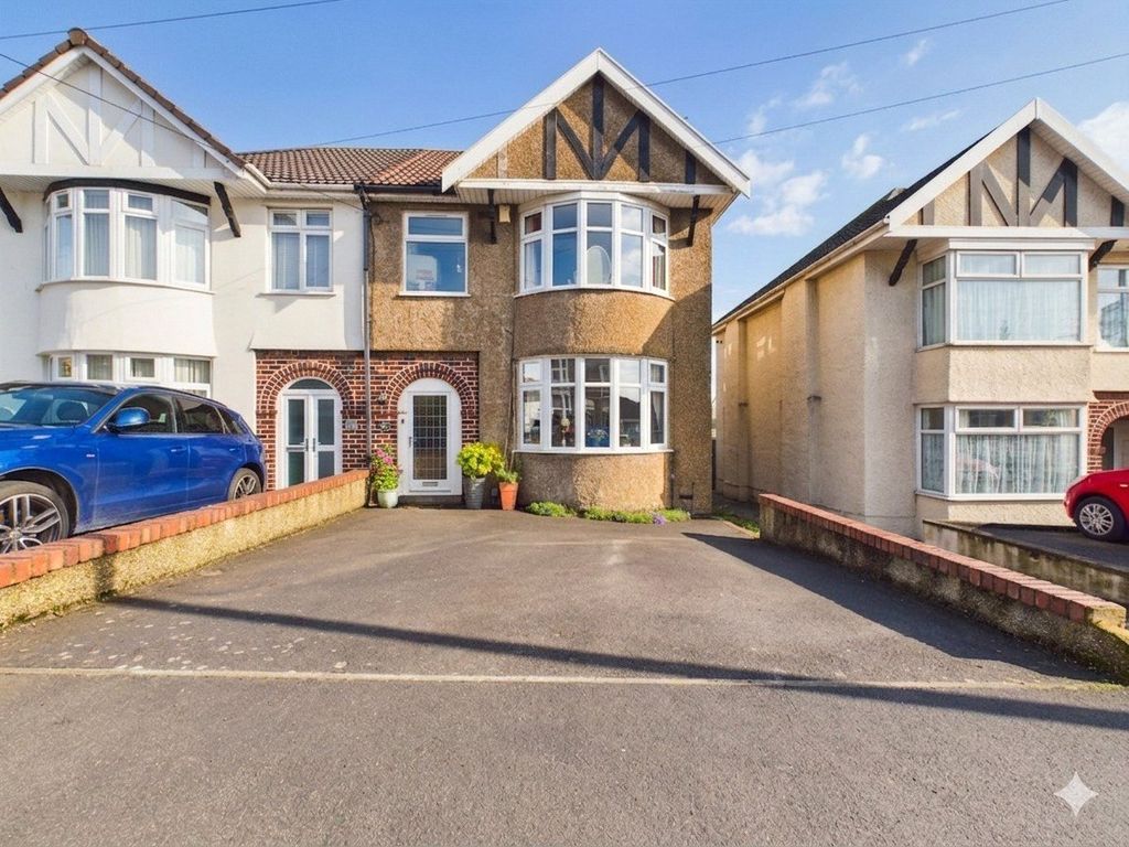 Property photo 1 of 15 Picture No. 12
