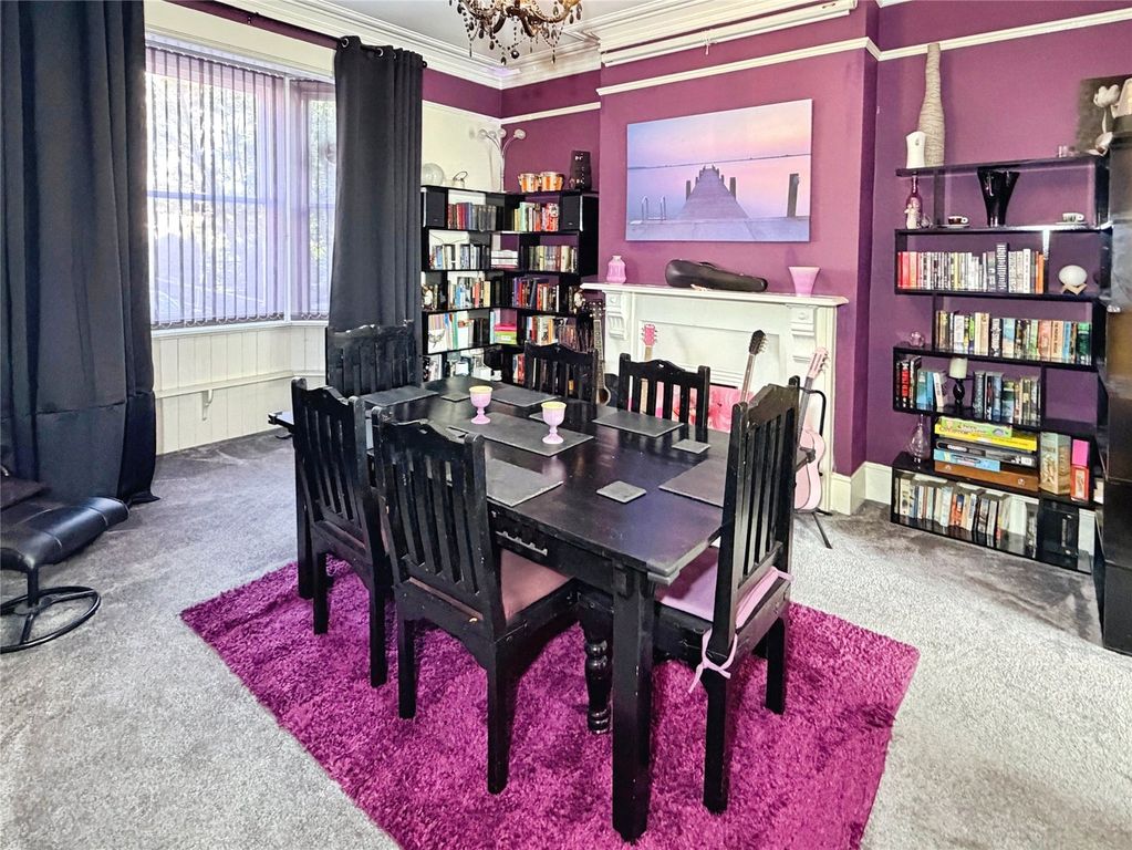 Property photo 3 of 47 Dining Room
