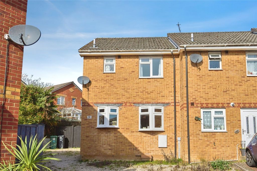 Property photo 1 of 12 Front