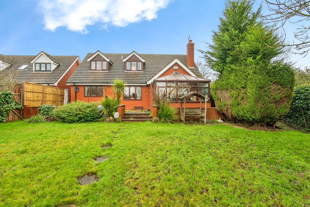 Property photo 1 of 25