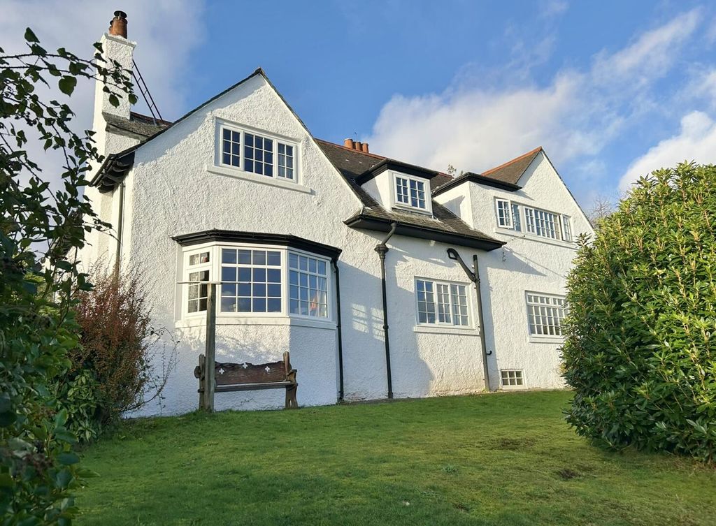 Property photo 1 of 113 Craigielea Front