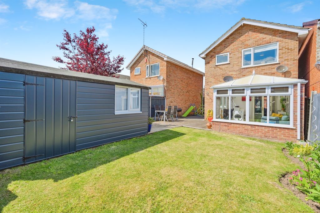 Property photo 1 of 17