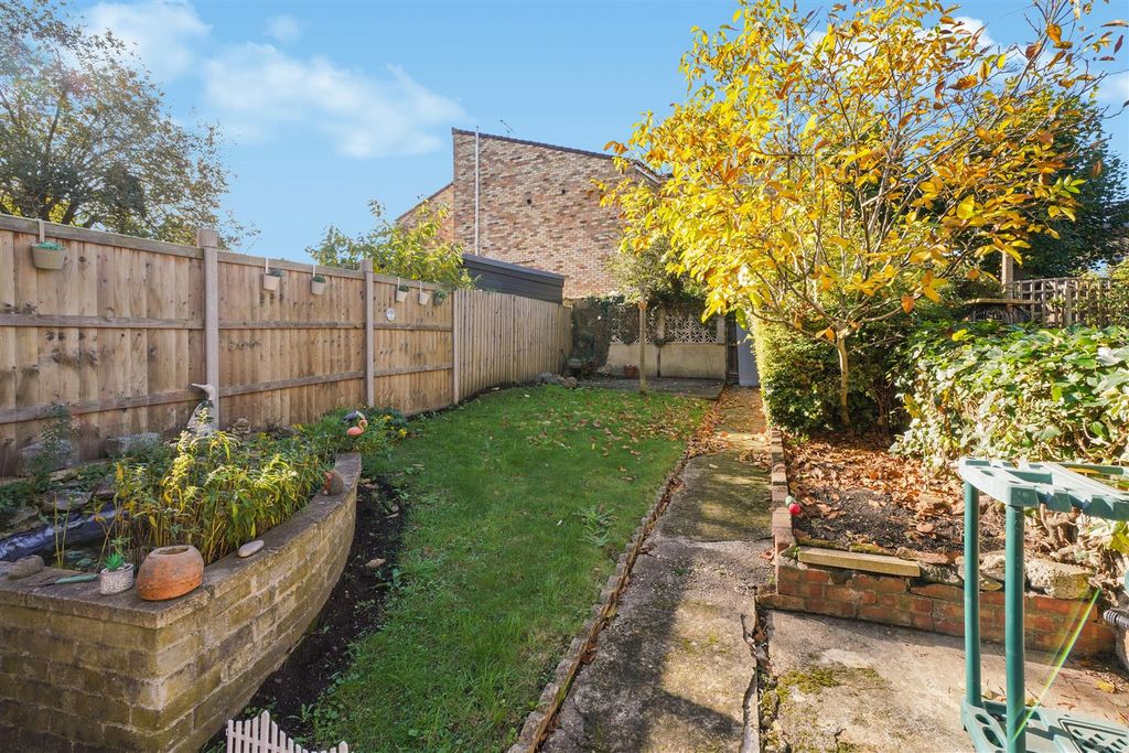 Property photo 3 of 18 106 Verdant Lane - 6Uotmue3Aiuxjoem4Hwf.Jpg