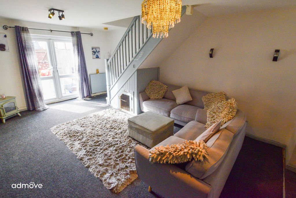 Property photo 3 of 16