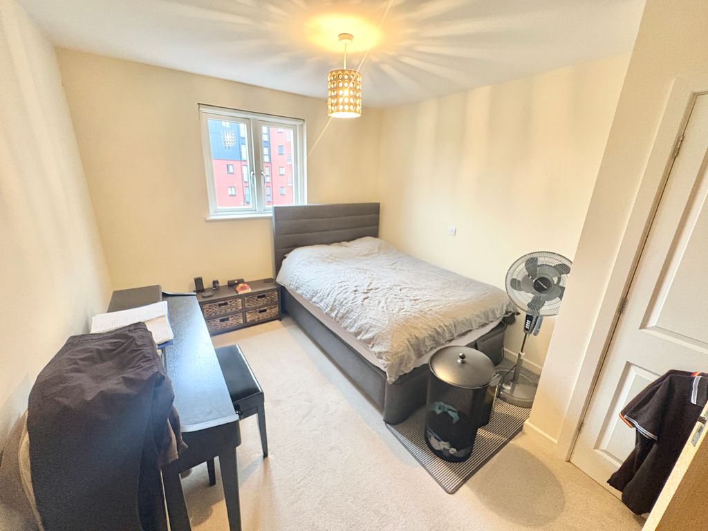 Property photo 3 of 6