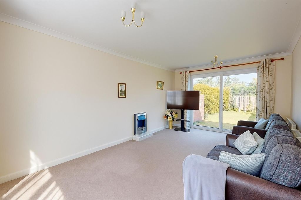 Property photo 3 of 24 76A683C3-Daf3-4108-9C76-Ddaae236154C.Png