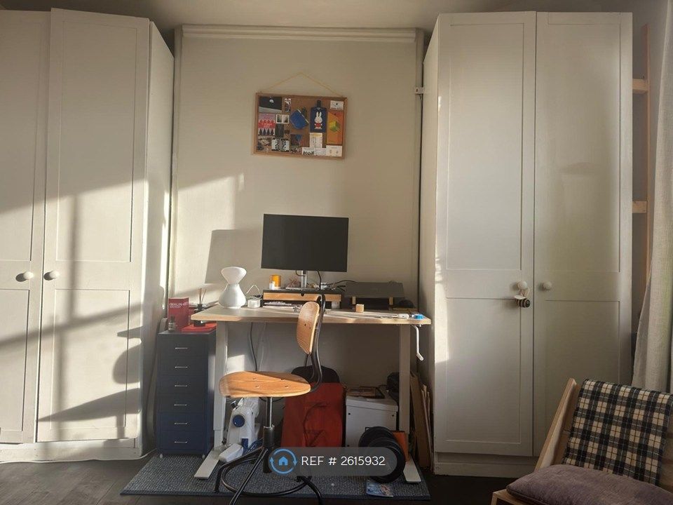 Property photo 3 of 21