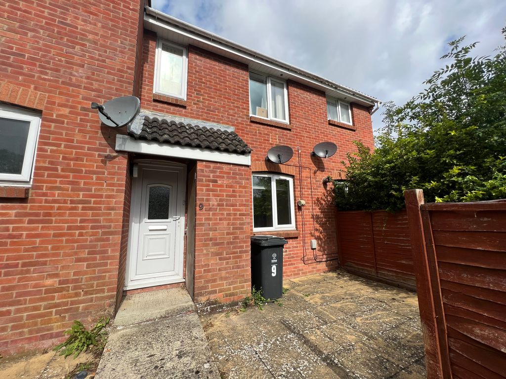 Property photo 1 of 5