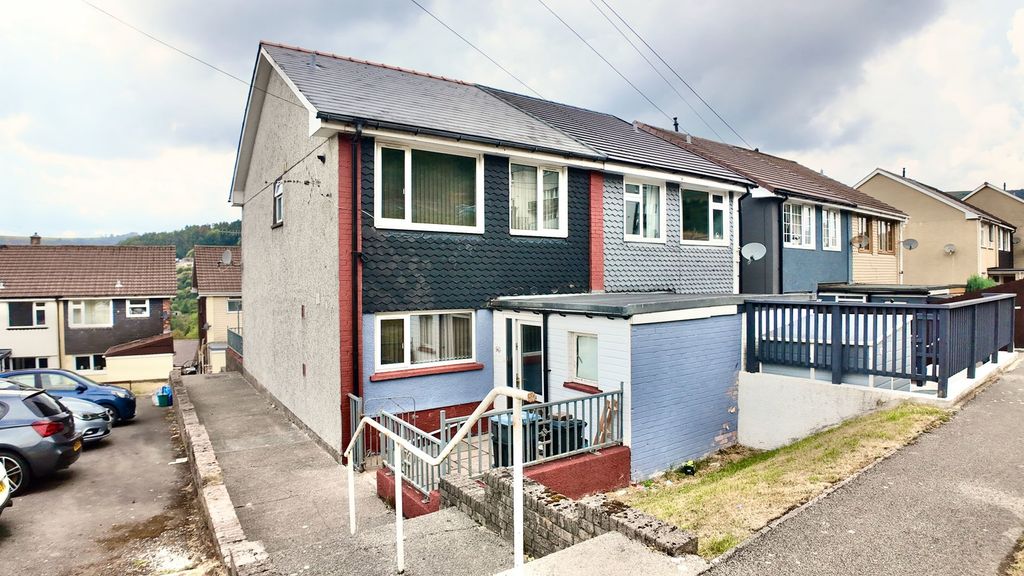 Property photo 1 of 25