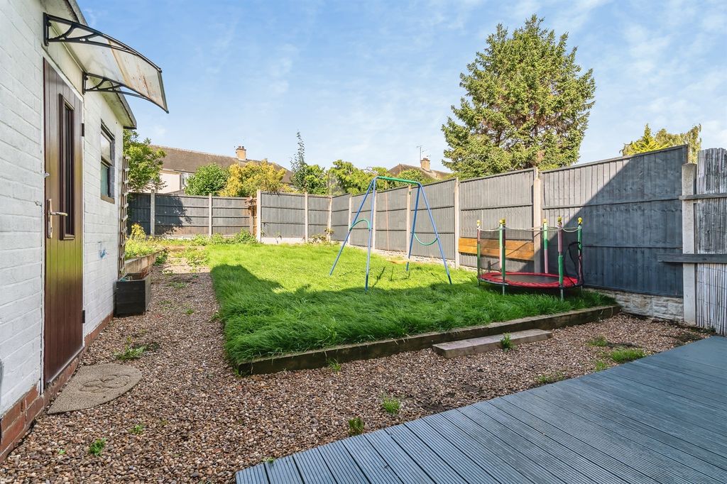 Property photo 2 of 13