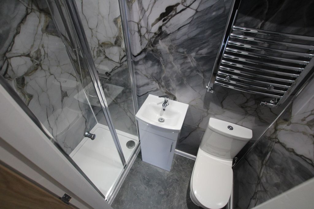 Property photo 3 of 7 3