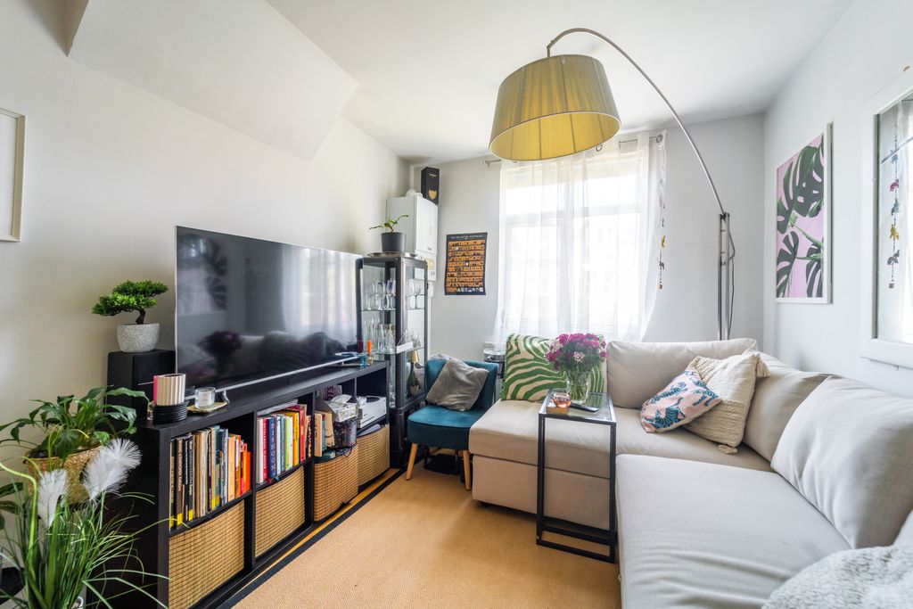 Property photo 1 of 8 Mba00923-2