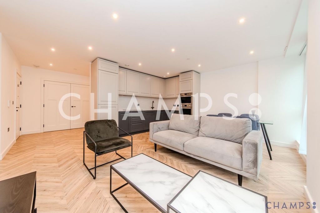 Property photo 3 of 16 Gallery