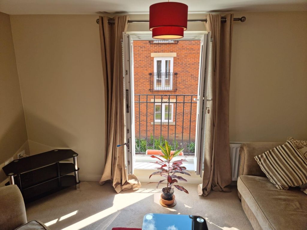 Property photo 3 of 13 Balcony