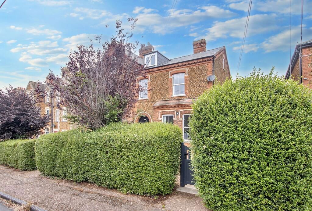 Property photo 1 of 14