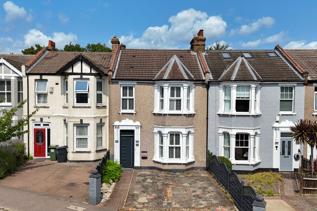 Property photo 1 of 18 4365573