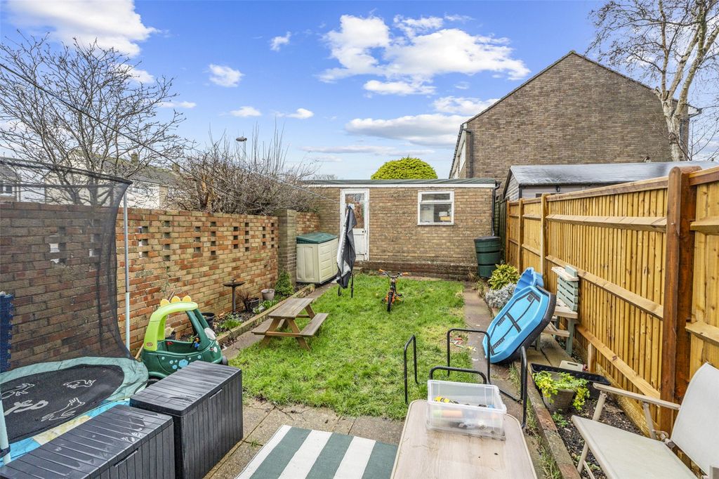 Property photo 2 of 13 Picture No. 10