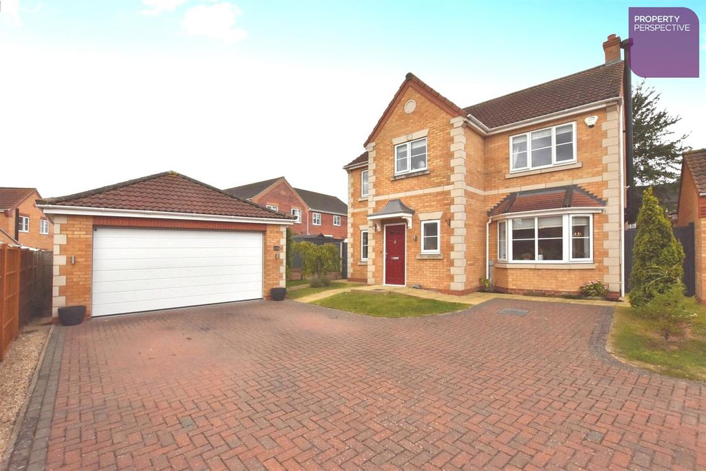 Property photo 1 of 30