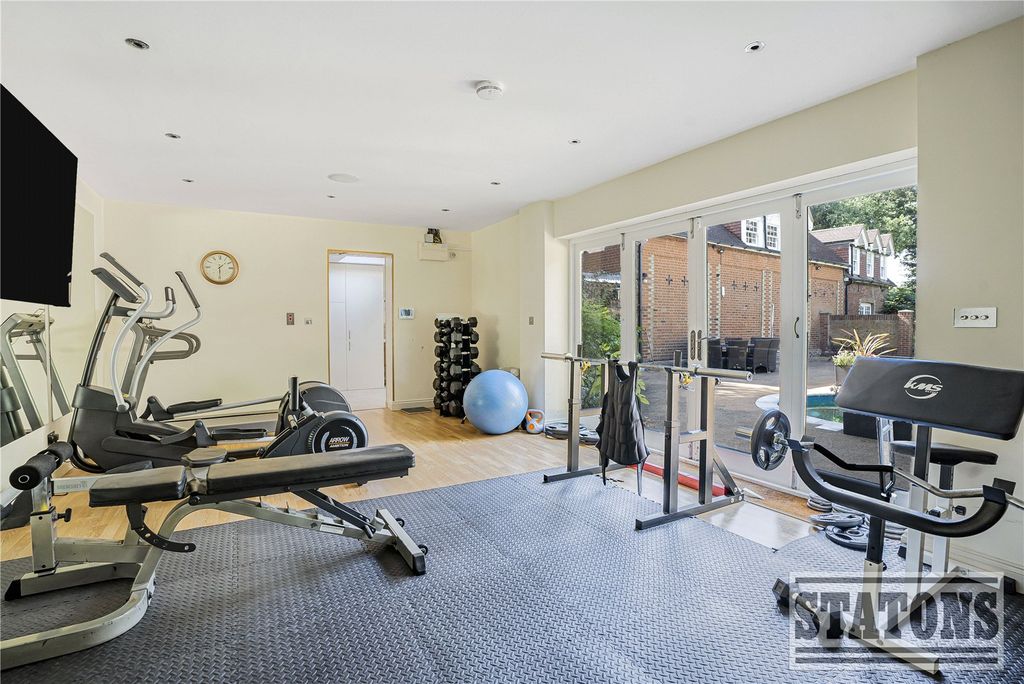 Additional image 33 of 9 bed detached house to rentRush Green, Hertford, Hertfordshire SG13