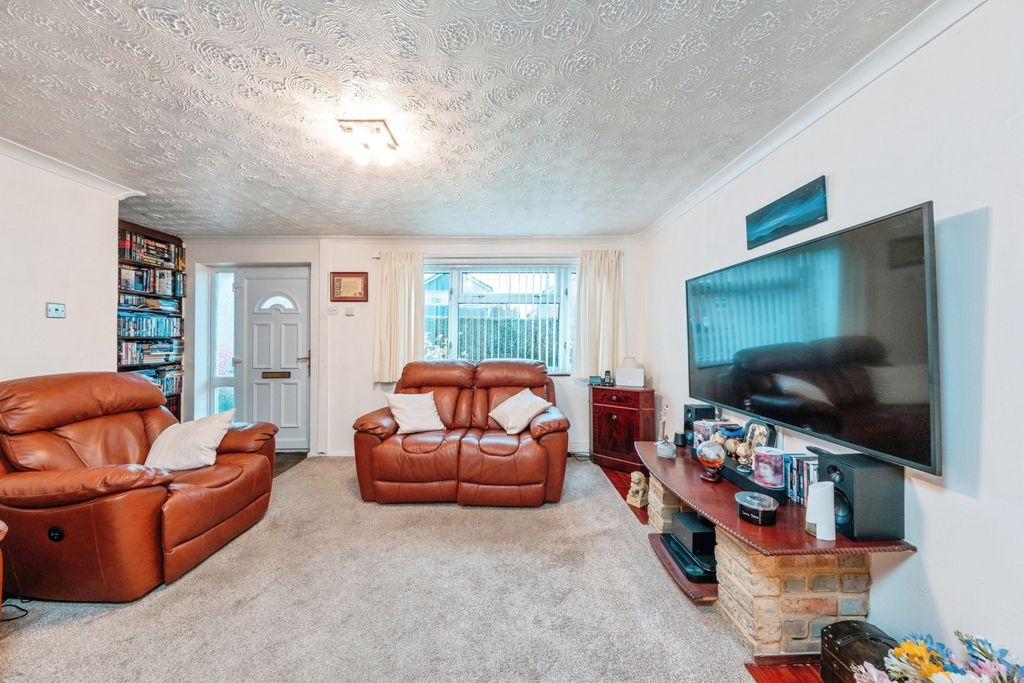 Property photo 2 of 14 Pbox-Img.Jpg