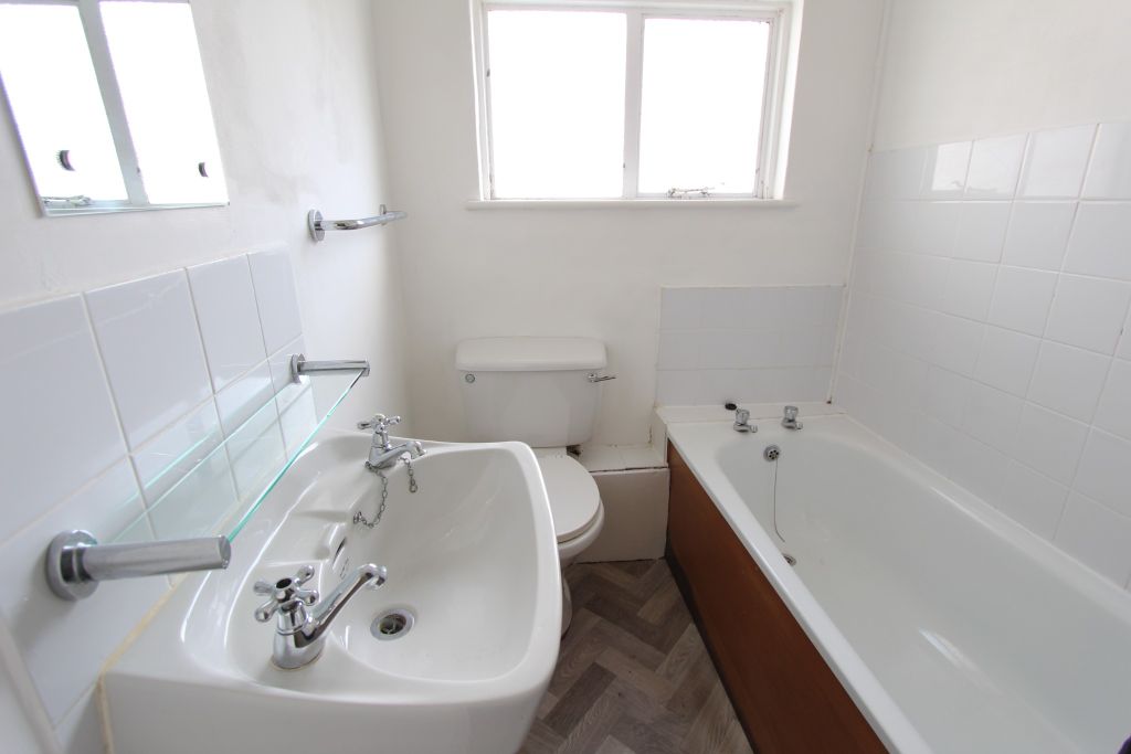 Additional image 7 of 2 bed flat for saleBroad Street, Ottery St Mary EX11