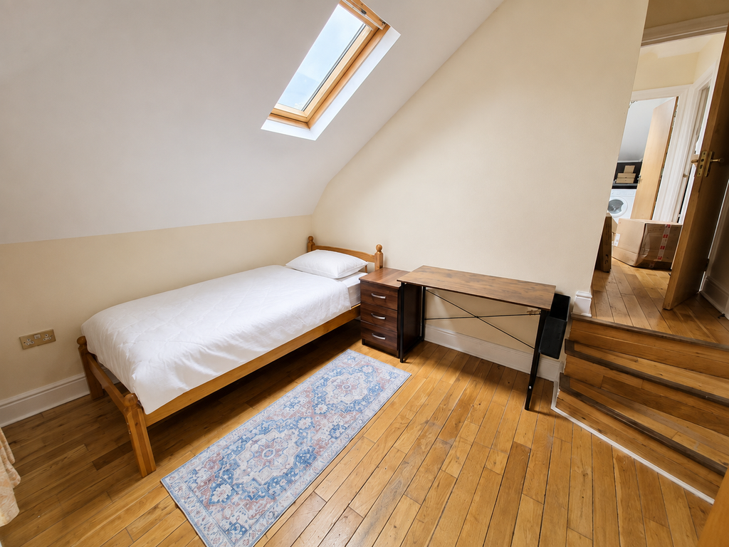 Property photo 1 of 4