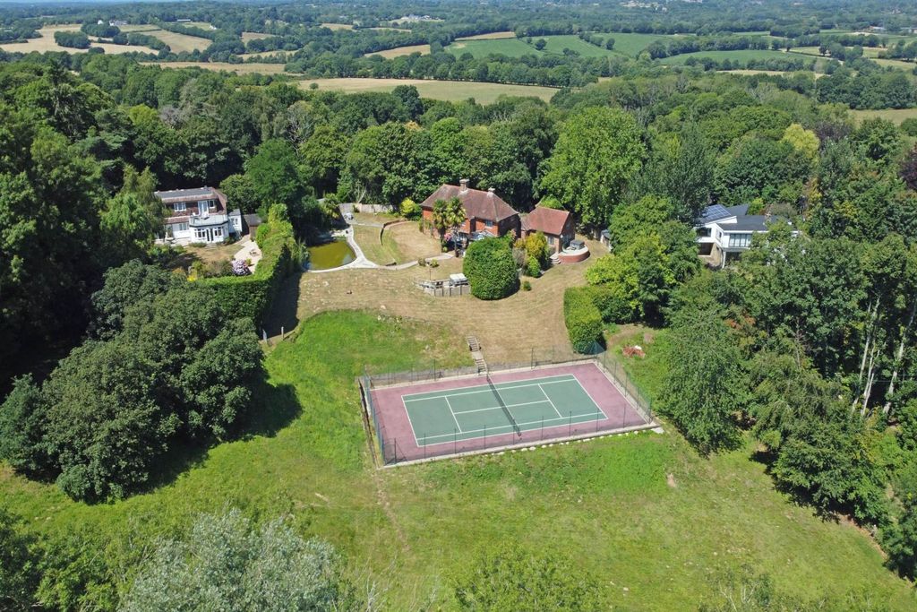 Property photo 1 of 38