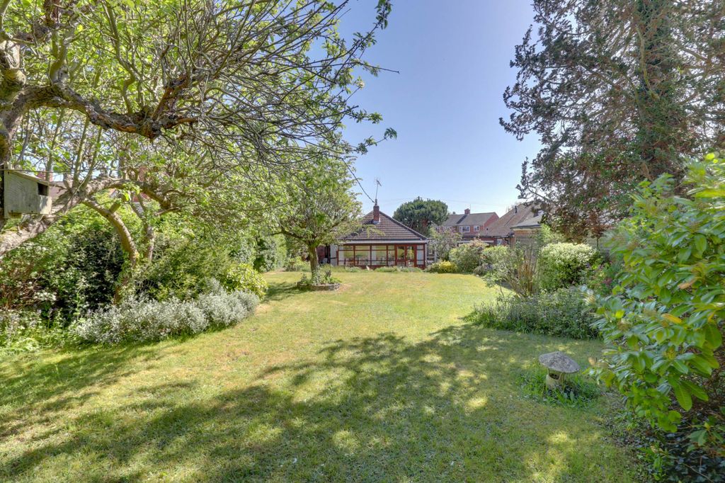 Property photo 2 of 16