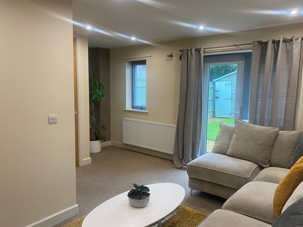 Property photo 3 of 7