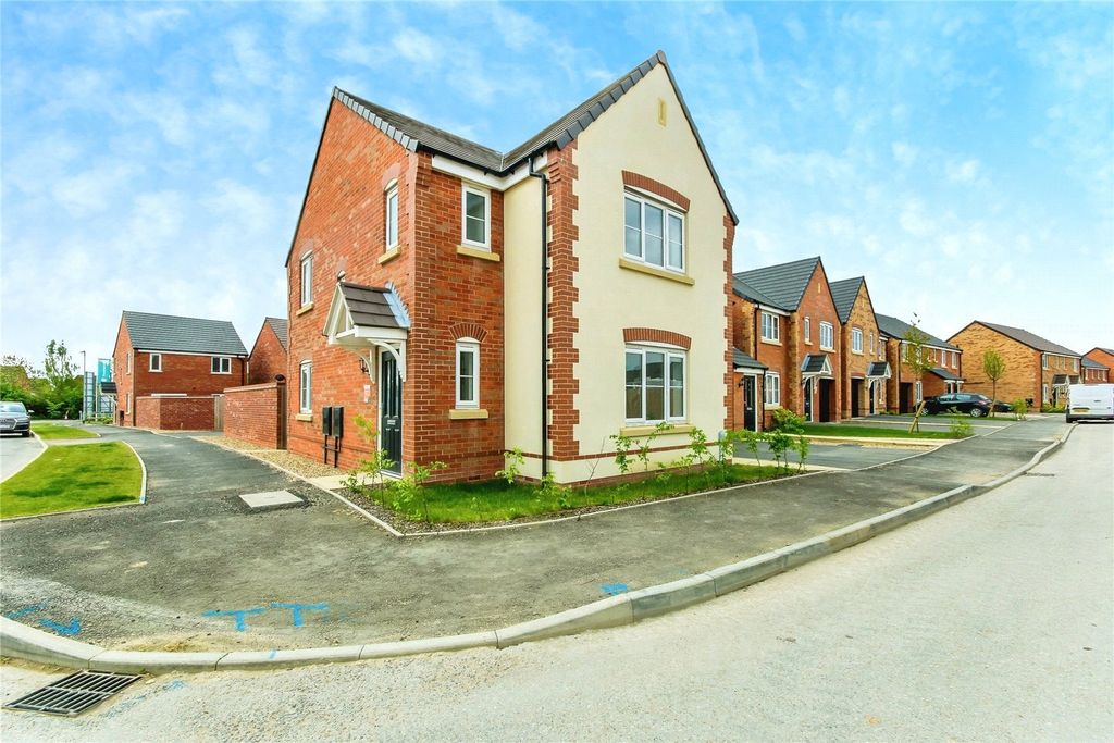 Property photo 1 of 29 Picture No. 02