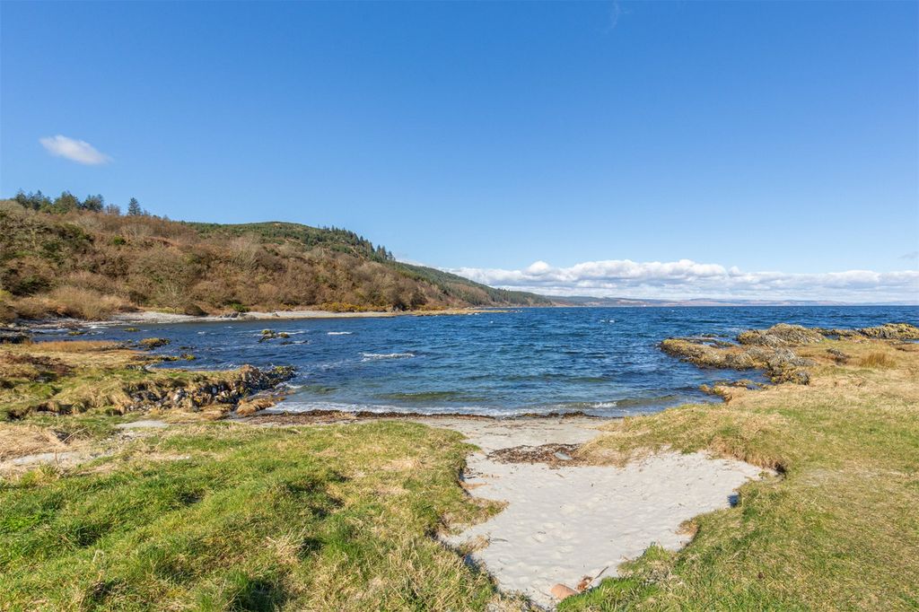 Additional image 16 of 2 bed detached house for saleShore Cottage, 11 Shore Road, Carradale PA28