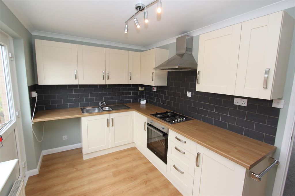 Property photo 3 of 9 Img_5246.Jpg