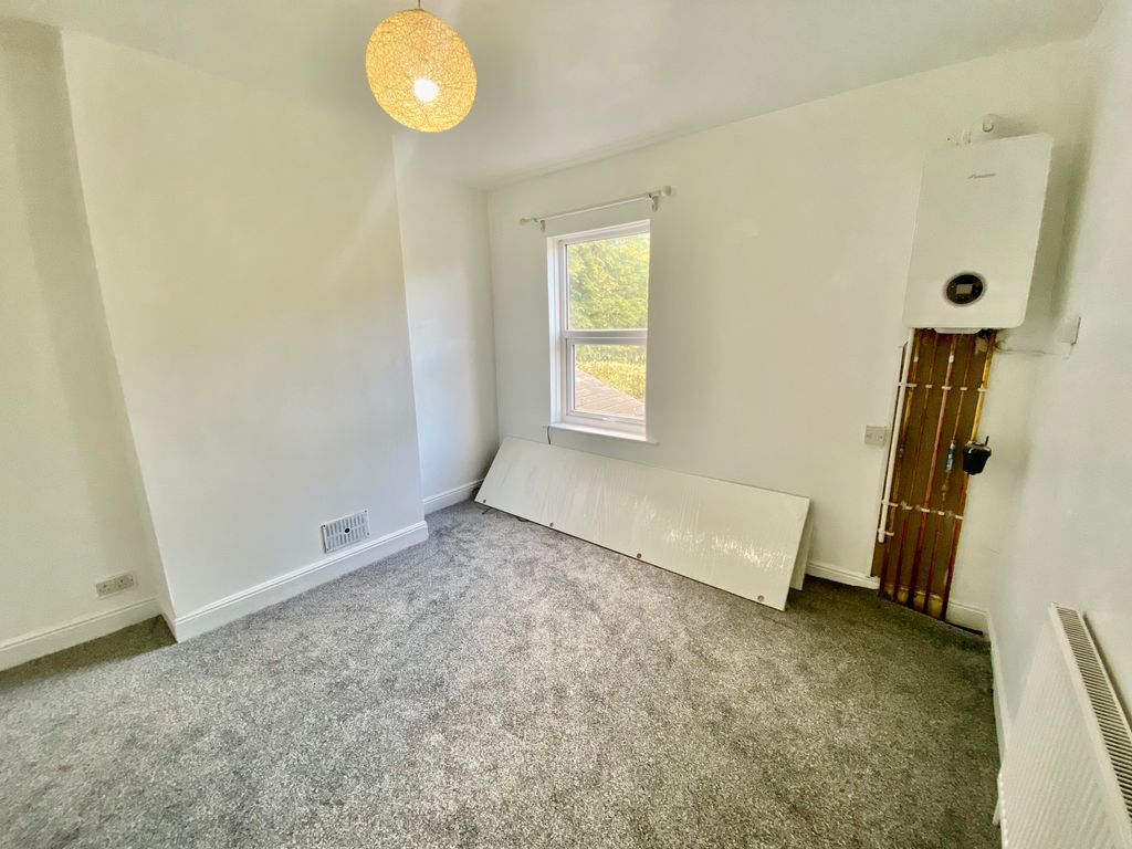 Property photo 3 of 4