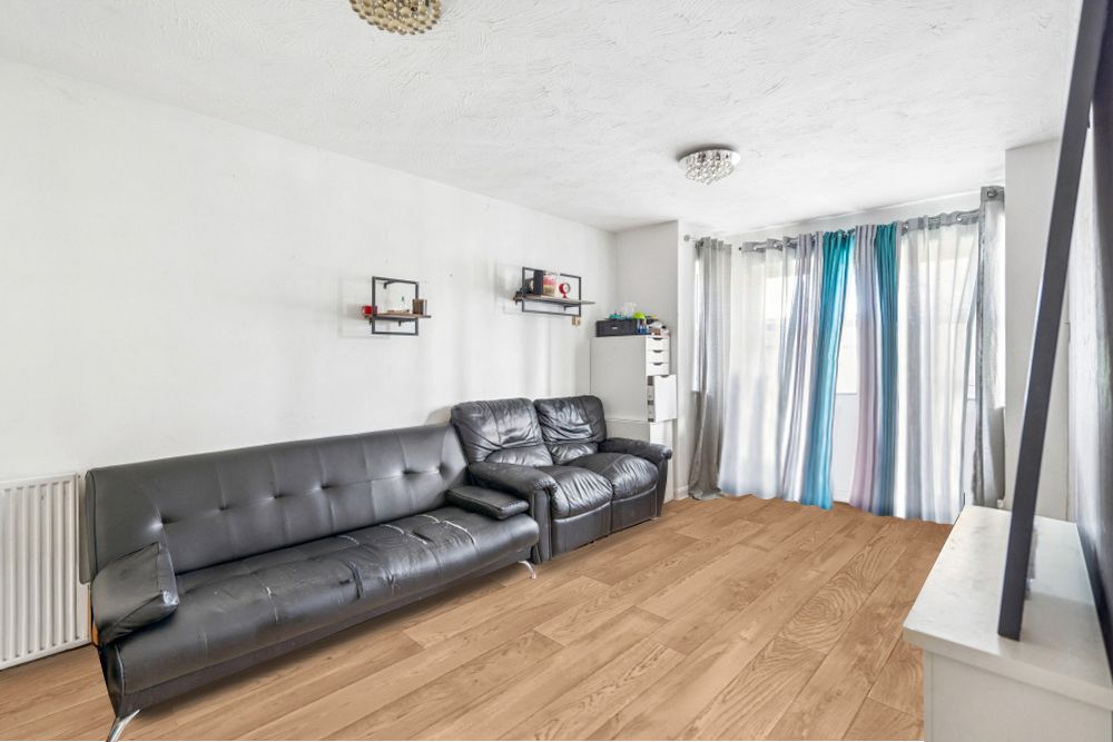 Property photo 2 of 7
