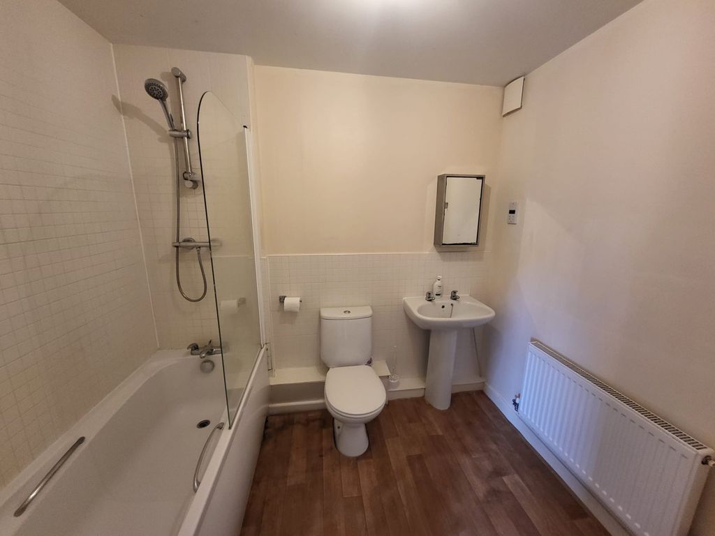 Property photo 3 of 8 Image