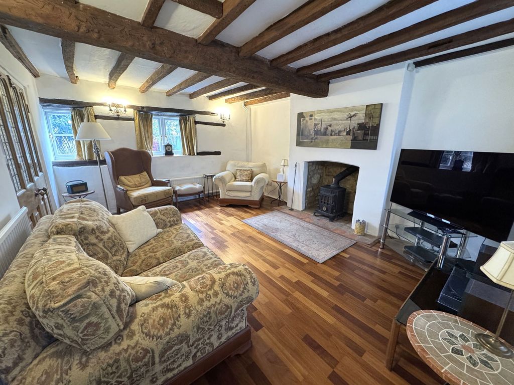 Property photo 2 of 19