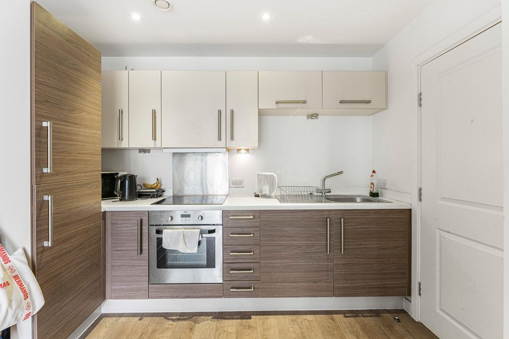 Property photo 3 of 13 Kitchen