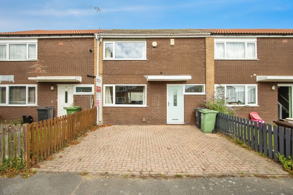 Property photo 2 of 17