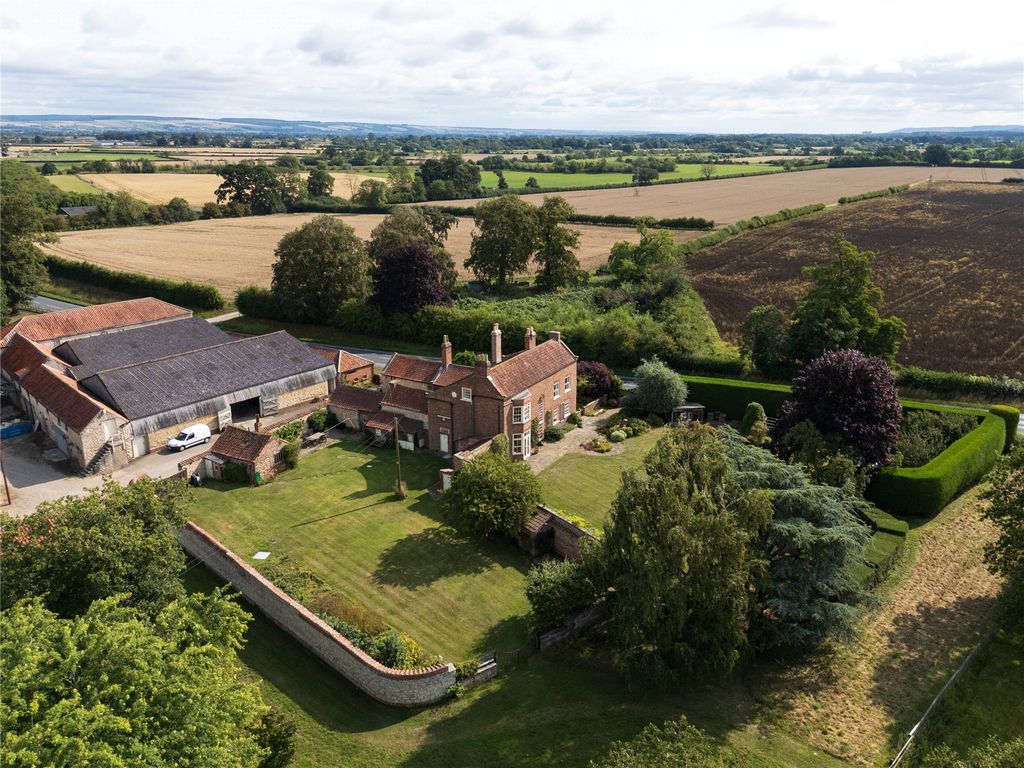 Property photo 1 of 18 Elevated View