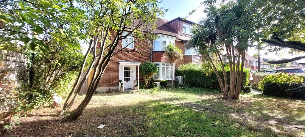 Property photo 1 of 6