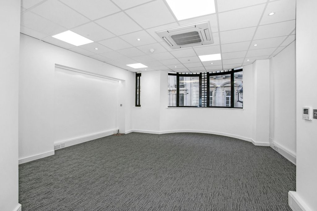 Property photo 2 of 15 R2A92721.Jpg