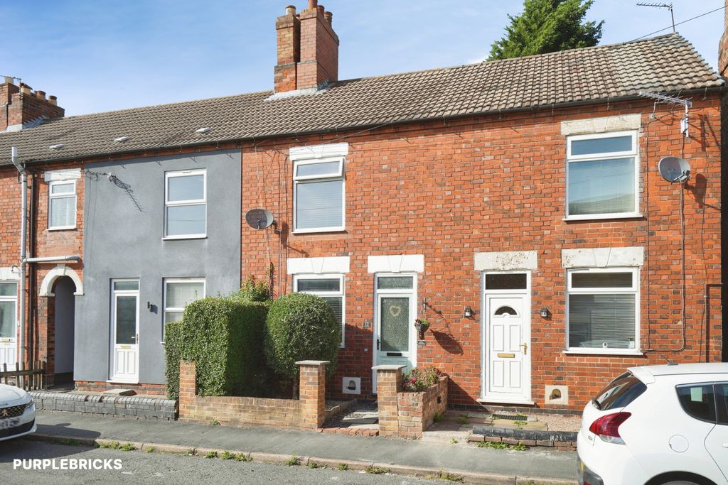 Property photo 1 of 35
