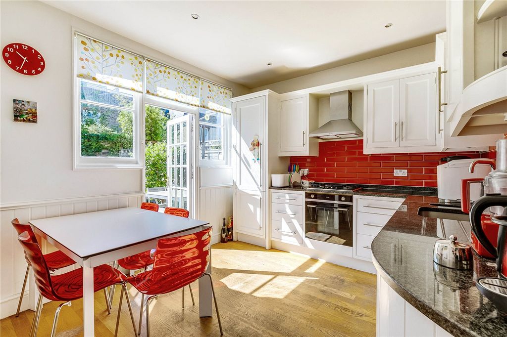 Property photo 2 of 15 Kitchen