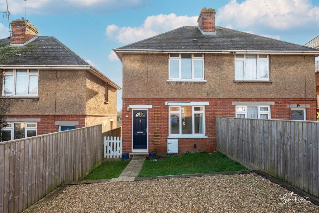 Property photo 1 of 20 Welcome To 56 Alfred Street