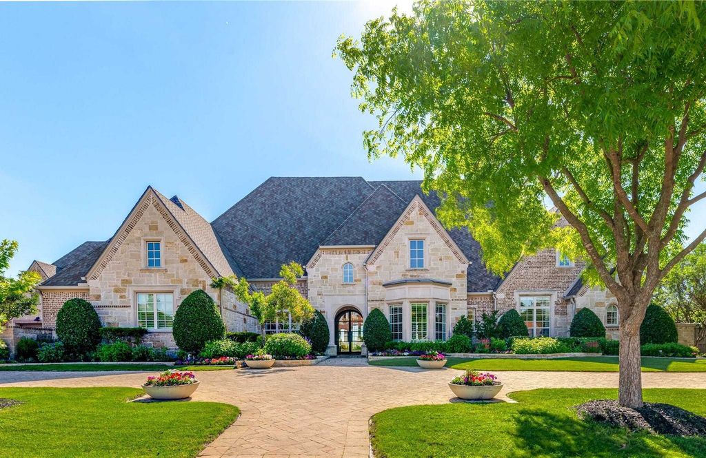 Property photo 1 of 31